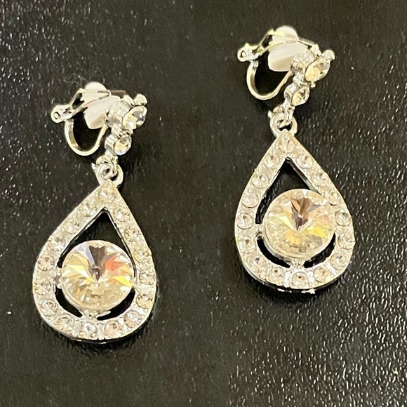 Four pairs Faux Diamond Earrings Clip On Prom Homecoming Coquette Girl Demure - Picture 14 of 15